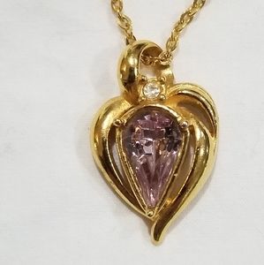 Avon Vintage Double Hearts In Paris Necklace